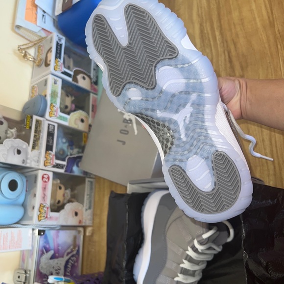 Cool Grey 11’s 2021 - Picture 8 of 11